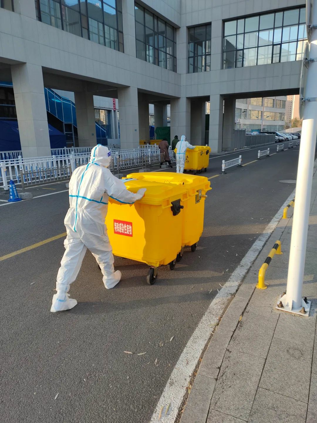 1676342370435008.jpg 640 (1)~1.jpg